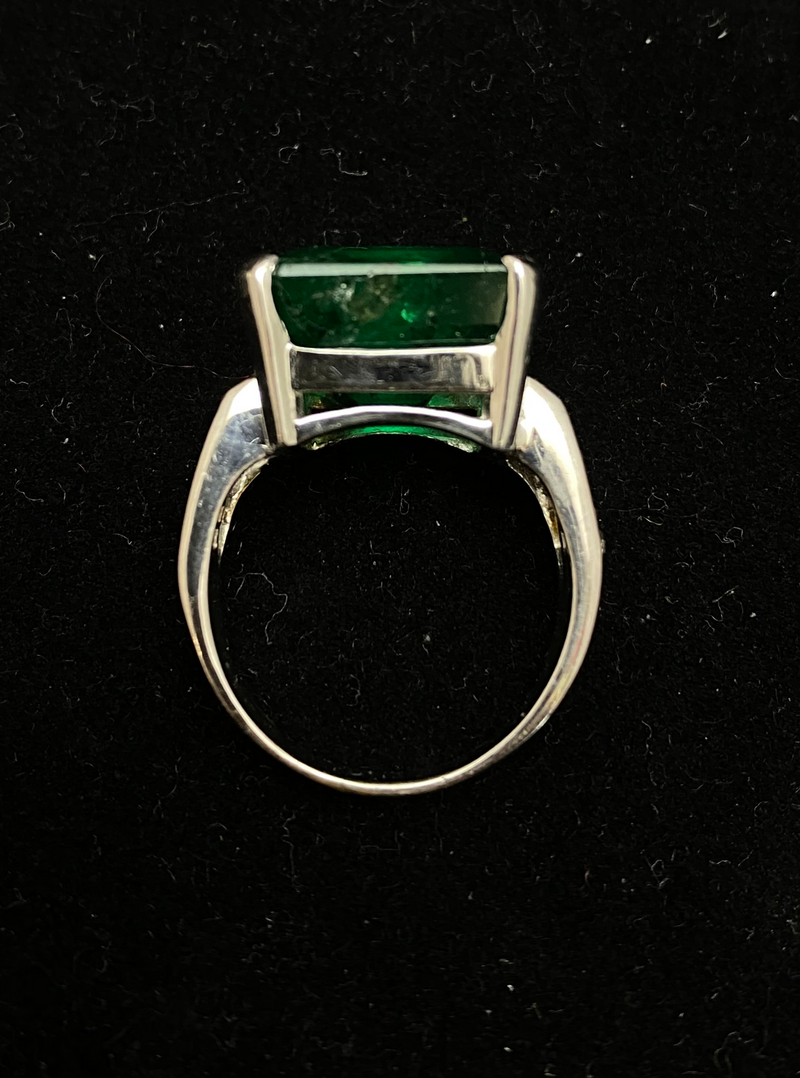 Large Oval Emerald Ring Set Rose Gold Vintage Halo Diamond Ring Stack | La  More Design